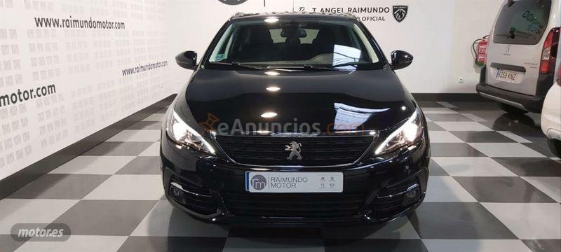 Peugeot 308 SW Style PureTech 130 SS 6 Vel. MAN de 2020 con 44.688 Km por 16.990 EUR. en Valladolid