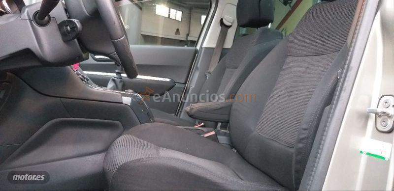 Peugeot 5008 Premium 1.6 HDI 110 FAP de 2009 con 229.000 Km por 7.990 EUR. en A Coruna