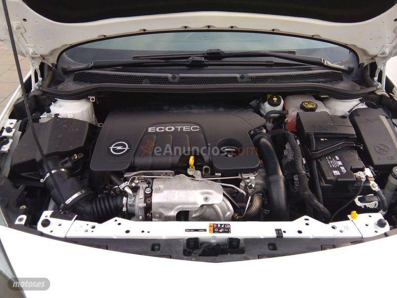 Opel Astra 1.6 CDTi SS 136 CV Selective ST de 2015 con 123.000 Km por 8.490 EUR. en Barcelona