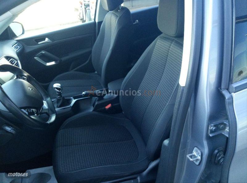 Peugeot 308 SW Style 1.6 BlueHDi 88KW 120CV de 2017 con 76.000 Km por 15.175 EUR. en Lleida