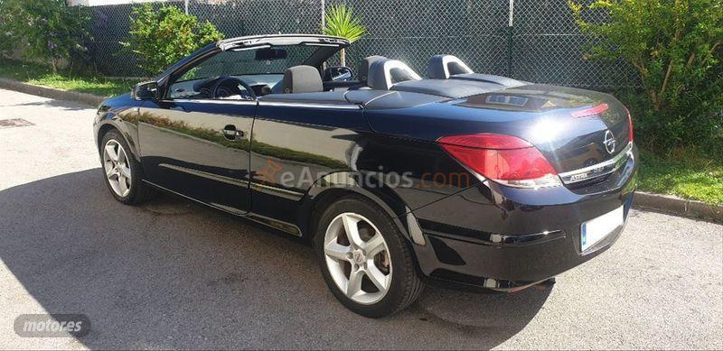 Opel Astra Twin Top 1.9 CDTi Enjoy de 2006 con 197.007 Km por 5.900 EUR. en Cantabria