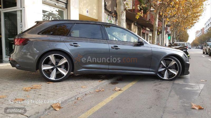 Audi A4 RS 4 2.9 TFSI 331kW quattro tiptro Avant de 2018 con 45.000 Km por 76.900 EUR. en Barcelona