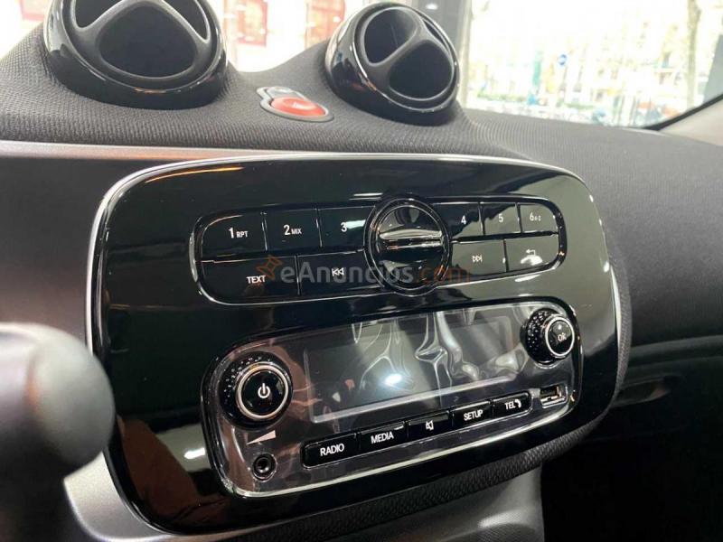 Smart Forfour 81CV EQ PassionPaquete Deportivo 1.900 km 