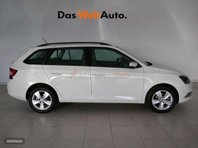 Skoda Fabia Combi 1.0 TSI 70KW 95cv Ambition de 2020 con 15.684 Km por 14.900 EUR. en Valladolid
