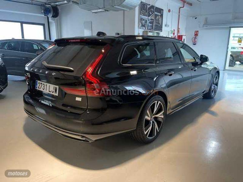 Volvo V 90 V90 T8 Twin Recharge R-Design de 2020 con 11.000 Km por 61.900 EUR. en Madrid