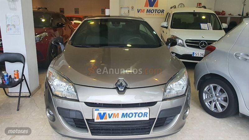 Renault Megane CoupeCabrio Dynamique TCE 130cv de 2011 con 130.000 Km por 8.490 EUR. en Las Palmas