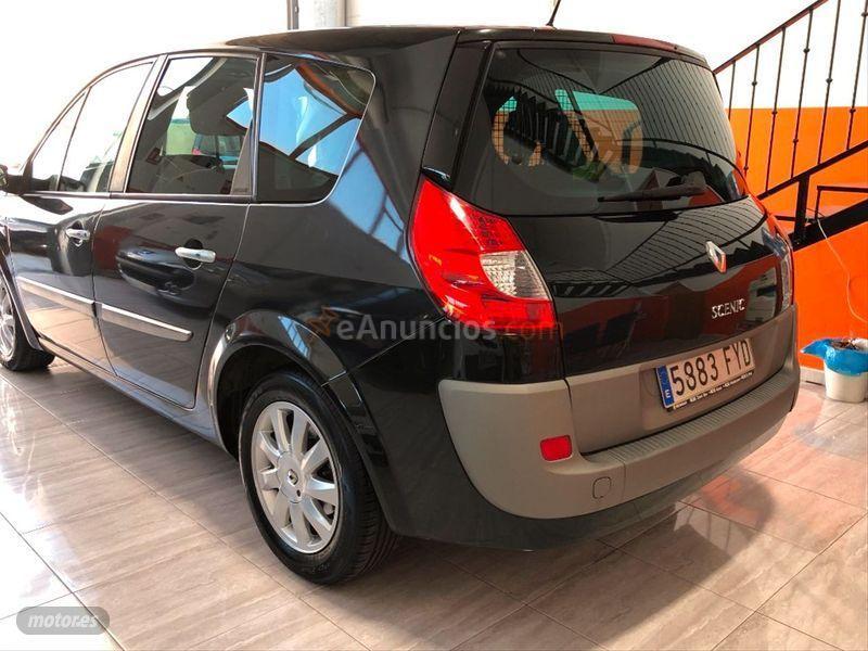 Renault Grand Scenic Dynamique 5 plazas 2.0 16V Auto de 2007 con 113.975 Km por 4.500 EUR. en Madrid