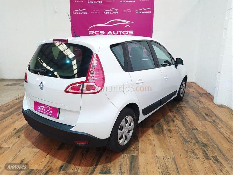Renault Scenic Expression 1.5dCi 105cv eco2 de 2010 con 160.000 Km por 5.900 EUR. en Castellon