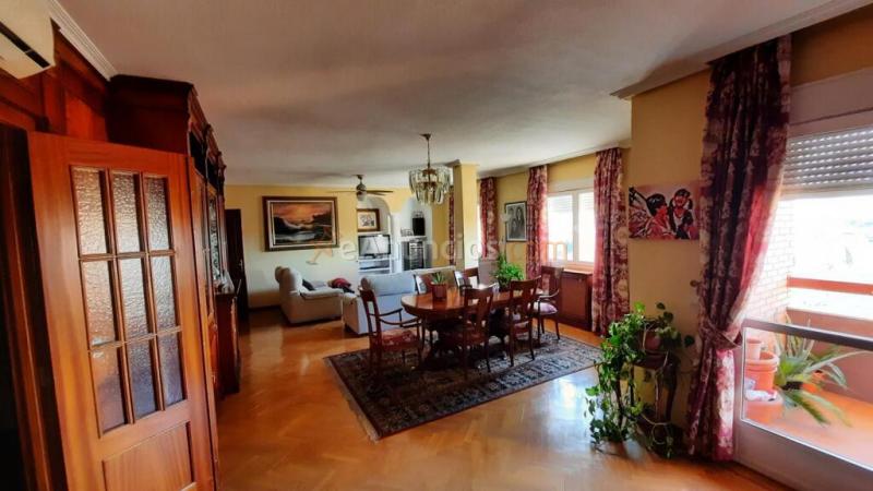 EXCLUSIVO DÚPLEX EN TOLEDO CAPITAL