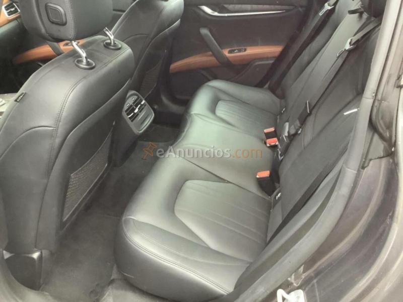 Maserati Ghibli 3.0 V6 350cv 