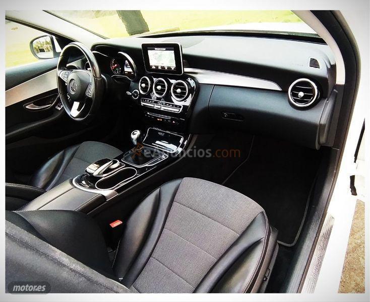 Mercedes Clase C C 220 d Estate de 2017 con 179.800 Km por 19.990 EUR. en La Coruna