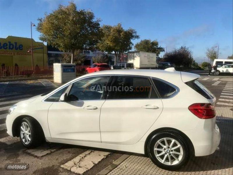 BMW Serie 2 216d de 2017 con 132.999 Km por 16.499 EUR. en Jaen