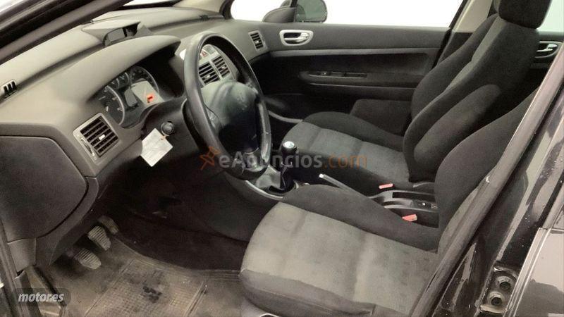 Peugeot 307 SW 2.0 HDi 110 de 2004 con 311.228 Km por 1.470 EUR. en Madrid