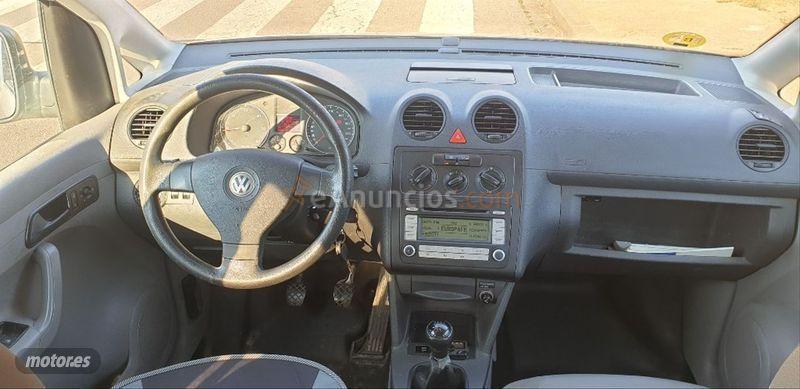 Volkswagen Caddy Kombi 1.9 TDI 105cv 5 plazas de 2008 con 400.000 Km por 4.500 EUR. en Barcelona