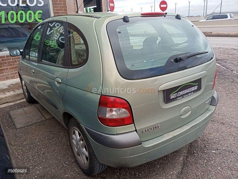 Renault Megane SCENIC FAIRWAY 1.9DCI de 2002 con 318.000 Km por 2.950 EUR. en Valencia