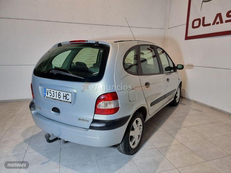 Renault Megane SCENIC RXE 1.6 16V de 2000 con 92.104 Km por 1.899 EUR. en Castellon