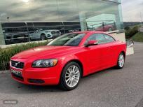 Volvo C 70 2.4 140cv Summum de 2007 con 139.000 Km por 11.800 EUR. en Asturias
