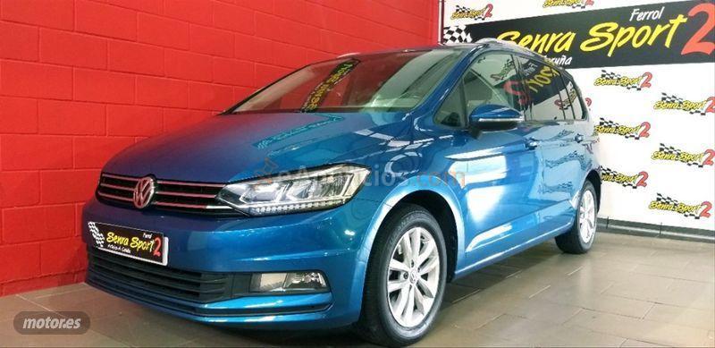 Volkswagen Touran Advance 2.0 TDI SCR 150CV BMT de 2016 con 163.000 Km por 19.900 EUR. en A Coruna