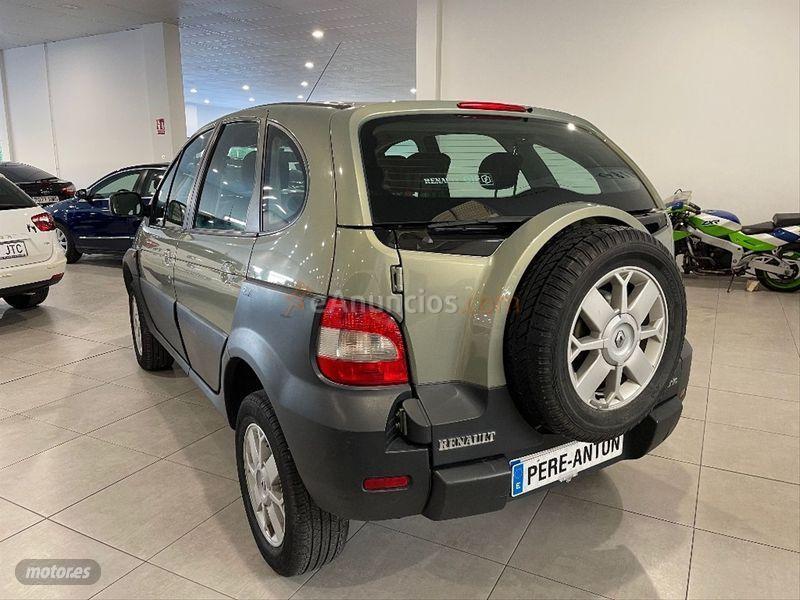 Renault Megane SCENIC RX4 SPORTWAY 1.9 DCI de 2002 con 175.000 Km por 3.990 EUR. en Lleida
