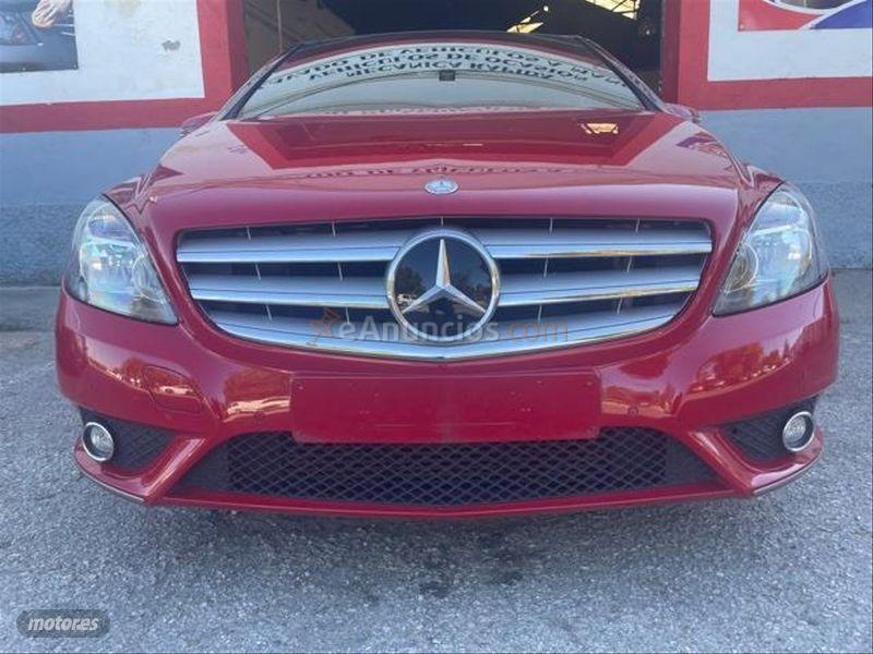 Mercedes Clase B B 180 CDI Urban de 2014 con 93.000 Km por 15.600 EUR. en Cadiz