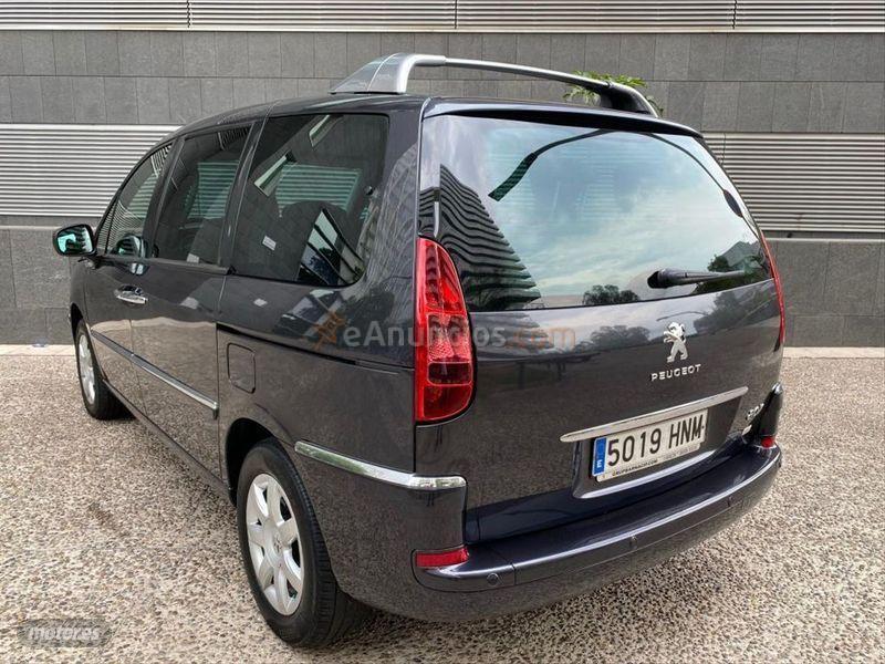 Peugeot 807 Style 2.0 HDI 160 FAP Automatico de 2013 con 136.000 Km por 12.500 EUR. en Barcelona