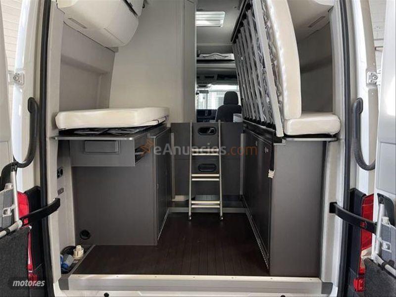 Volkswagen Grand California 600 2.0 TDI EU6 FWD 130kW 177CV Aut. de 2020 con 10.000 Km por 66.000 EUR. en Lleida