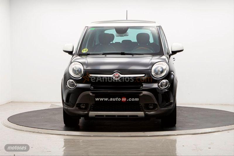 Fiat 500L 1.6 16v Multijet II 120CV SS Trekking de 2014 con 107.000 Km por 8.690 EUR. en Barcelona