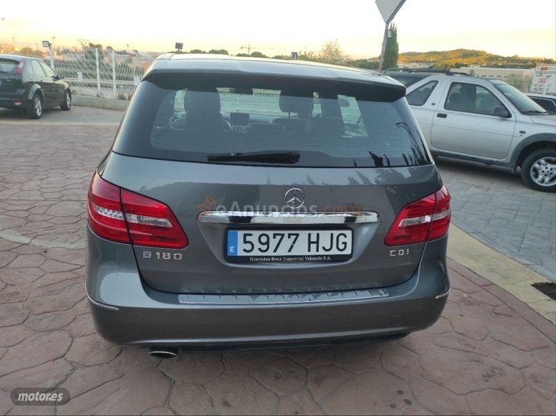 Mercedes Clase B B 180 CDI BlueEFFICIENCY de 2012 con 185.900 Km por 12.990 EUR. en Alicante