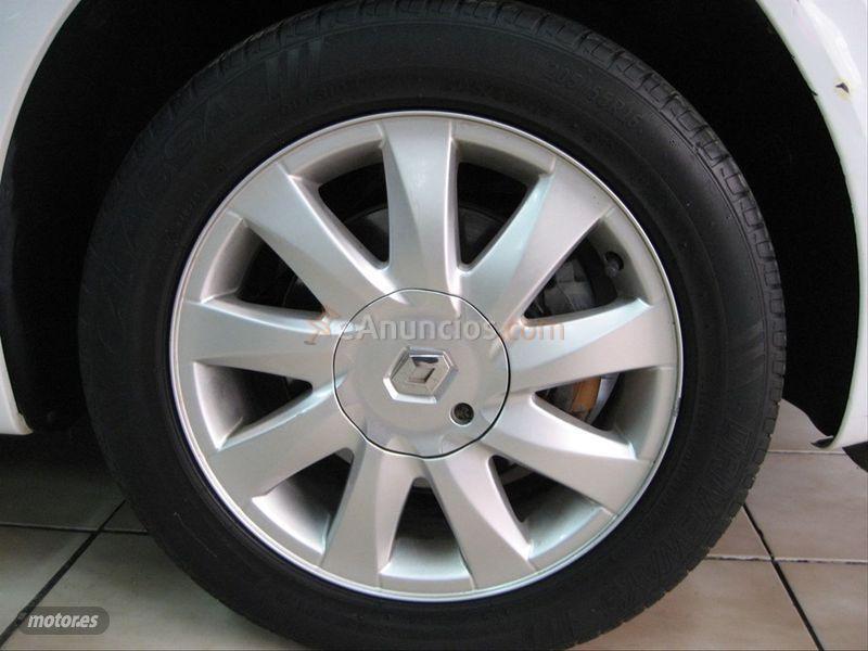 Renault Megane Grand Tour Dynamique 1.6 16v de 2008 con 129.000 Km por 4.250 EUR. en Castellon