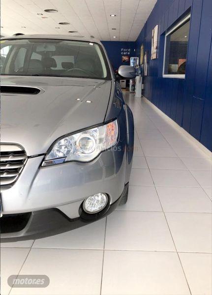 Subaru Outback 2.0 Diesel Limited Plus de 2009 con 228.000 Km por 8.500 EUR. en Tarragona