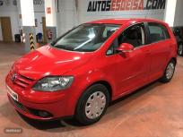 Volkswagen Golf Plus 1.6 FSI Trendline de 2007 con 334.000 Km por 2.999 EUR. en Madrid
