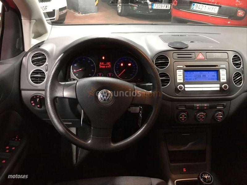 Volkswagen Golf Plus 1.6 FSI Trendline de 2007 con 334.000 Km por 2.999 EUR. en Madrid