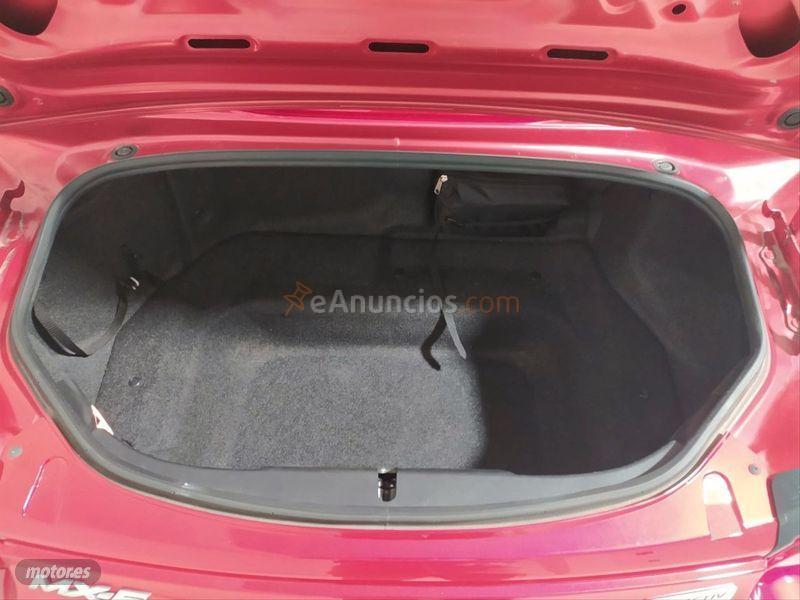 Mazda MX5 1.5 96kW 131CV Luxury de 2016 con 63.400 Km por 18.900 EUR. en Alicante