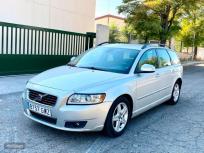 Volvo V 50 1.6D DRIVe Momentum de 2010 con 251.200 Km por 5.900 EUR. en Madrid