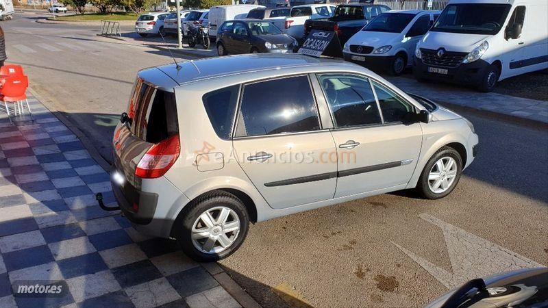 Renault Scenic CONFORT DYNAMIQUE 1.5DCI100 de 2004 con 56.000 Km por 4.990 EUR. en Cuenca