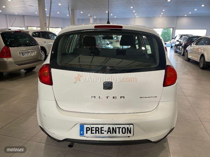 Seat Altea 1.6 TDI 105cv Reference EEcomotive de 2013 con 239.000 Km por 3.990 EUR. en Lleida