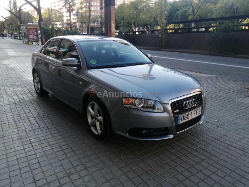 Audi A4  2.0 T FSI quattro 