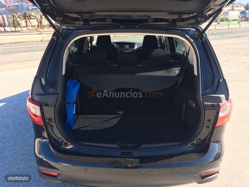Mazda Mazda5 1.6 CRTD 115cv Style de 2012 con 130.000 Km por 11.400 EUR. en Granada