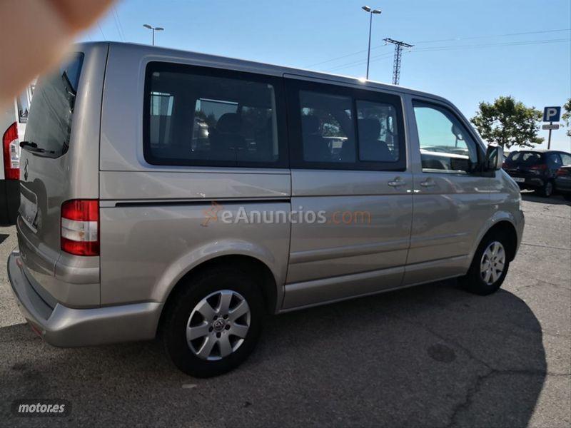 Volkswagen Multivan 2.5 TDI 130cv 4Motion Comfortline de 2007 con 252.000 Km por 14.999 EUR. en Madrid