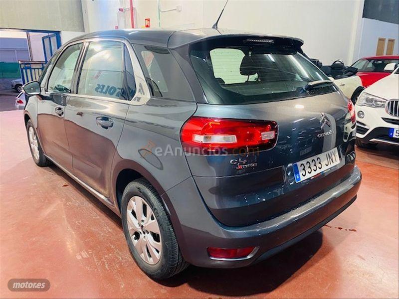 Citroen C4 Picasso PureTech 130 SS 6v Live Edition de 2016 con 180.000 Km por 8.495 EUR. en Madrid