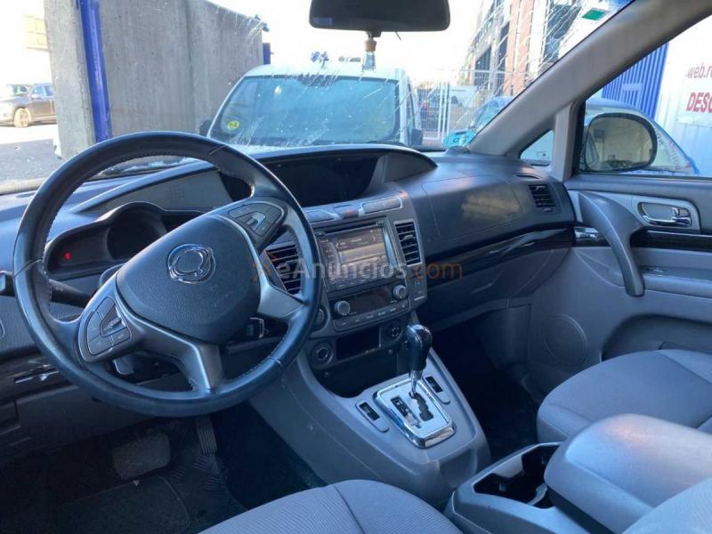 SsangYong Rodius d22t  