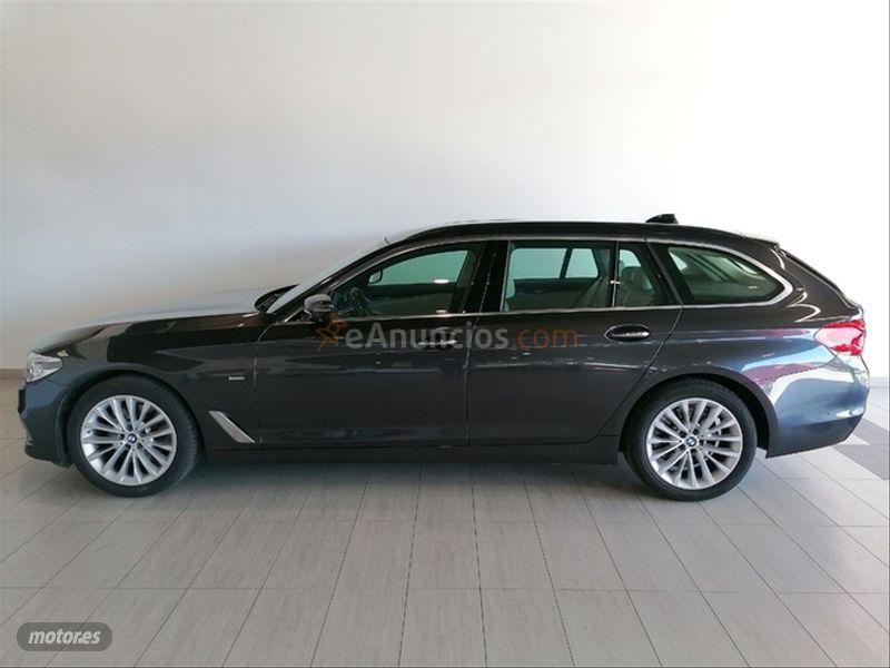 BMW Serie 5 520D TOURING de 2017 con 119.999 Km por 34.000 EUR. en Madrid