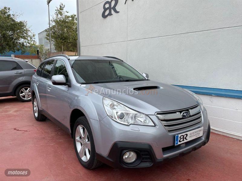Subaru Outback 2.0 TD Executive CVT Lineartronic AWD de 2015 con 180.000 Km por 14.850 EUR. en Barcelona