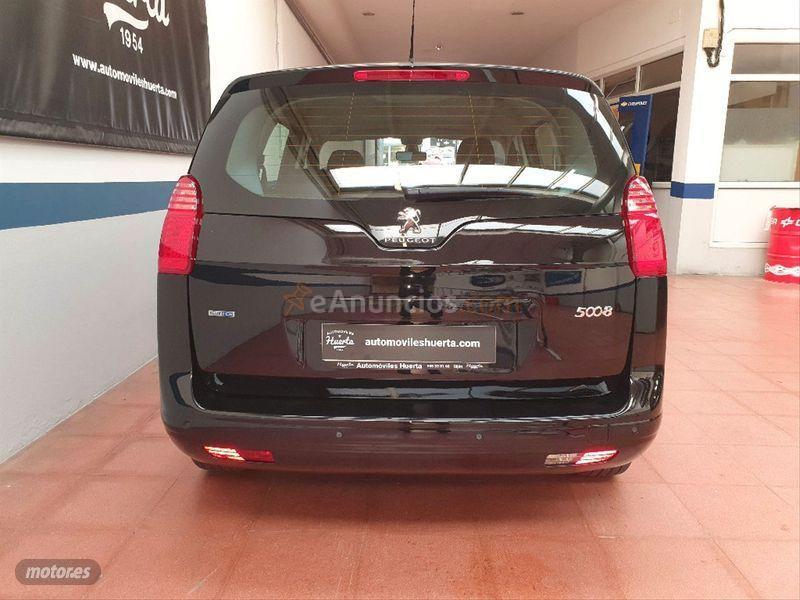 Peugeot 5008 Active 1.6 BlueHDi 120 FAP de 2016 con 111.000 Km por 12.500 EUR. en Asturias