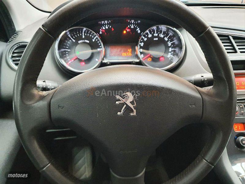 Peugeot 5008 Active 1.6 BlueHDi 120 FAP de 2016 con 111.000 Km por 12.500 EUR. en Asturias