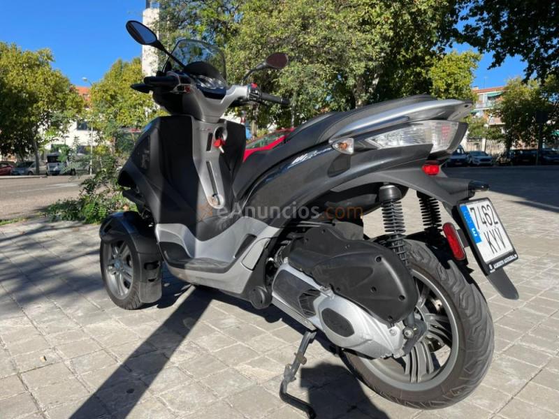 Piaggio mp3 300cc ie con carnet b