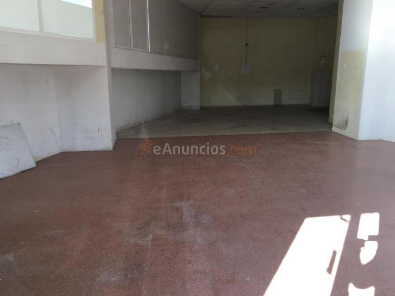 Se Alquila Local Comercial C Ton Sirera,4