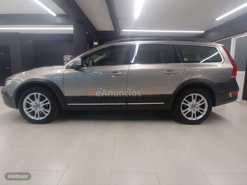 Volvo XC 70 2.4 D4 AWD Summum de 2015 con 154.495 Km por 21.500 EUR. en Guipuzcoa