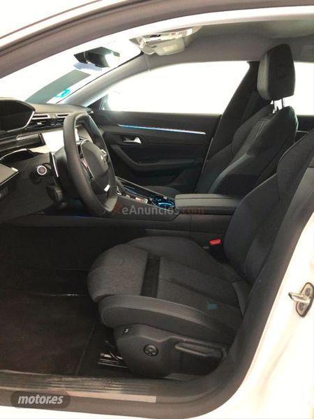 Peugeot 508 Hybrid SW Allure Pack HYBRID 225 eEAT8 de 2021 con 200 Km por 35.800 EUR. en Ciudad Real