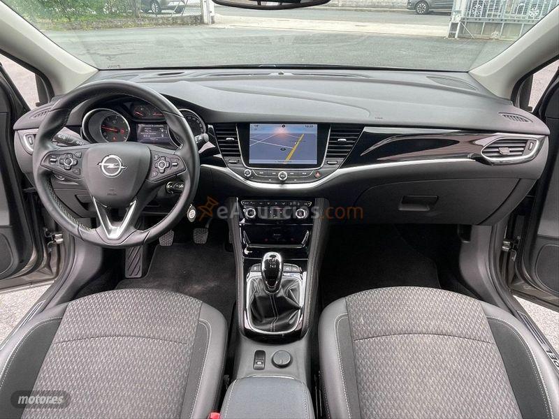 Opel Astra 1.6 CDTi SS 100kW 136CV Dynamic ST de 2017 con 130.000 Km por 13.650 EUR. en La Coruna